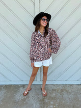 Load image into Gallery viewer, Leopard Top