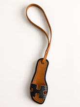 Load image into Gallery viewer, H Sandal Bag Charm