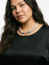 Load image into Gallery viewer, Opal Beaded Chain