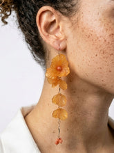 Load image into Gallery viewer, Blooming Flower Earrings