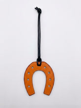 Load image into Gallery viewer, Horseshoe Bag Charm