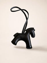 Load image into Gallery viewer, Horse Bag Charm