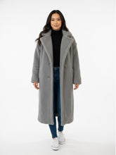Load image into Gallery viewer, Teddy Coat